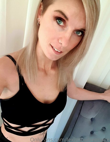 lexisnowfreepage on onlyfans