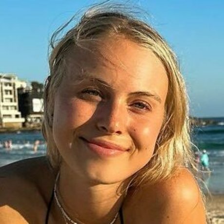 Sarah Lloyd onlyfans sex leaks