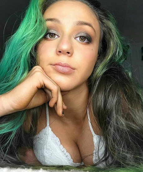 AiricaDemia onlyfans nude leaked