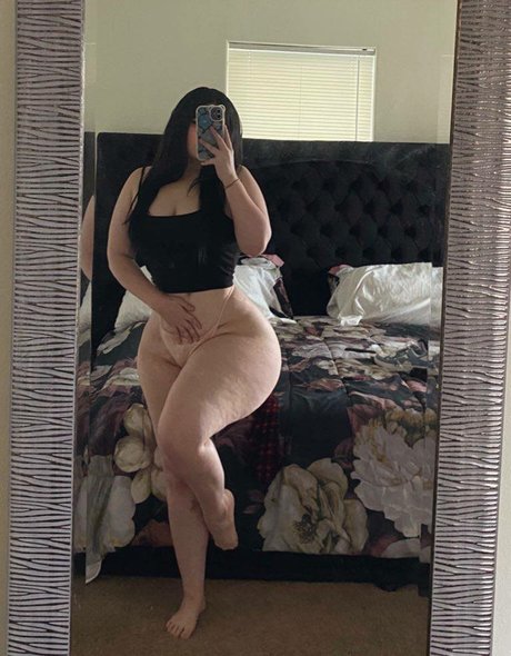 pokigrl desnuda onlyfans