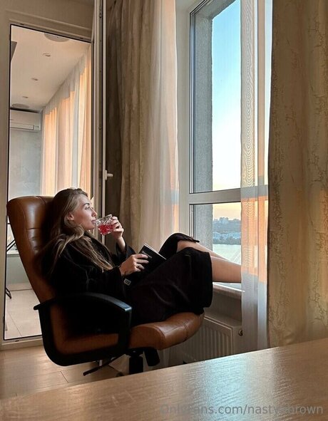 nastyabrown onlyfans strip