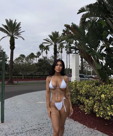 Milana Adamian onlyfans mega