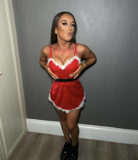 Joanna Davidson free onlyfans