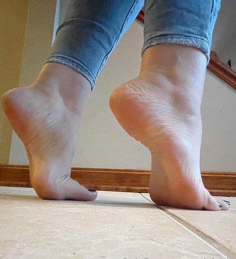 solelygia onlyfans leaked pics