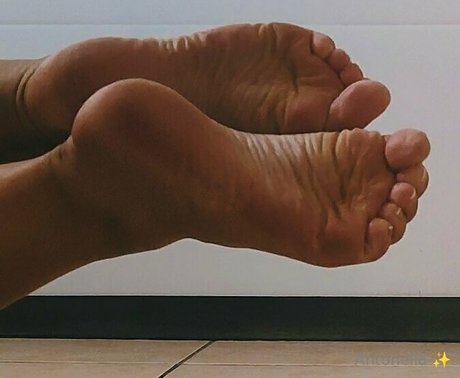 antonella 00 onlyfans x