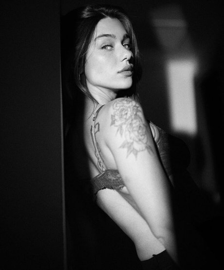 Milana Vino en onlyfans