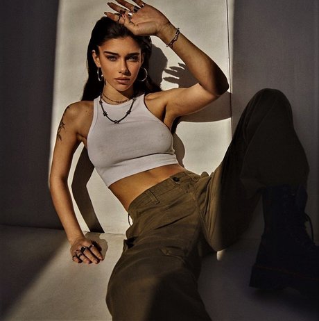 Milana Vino new onlyfans