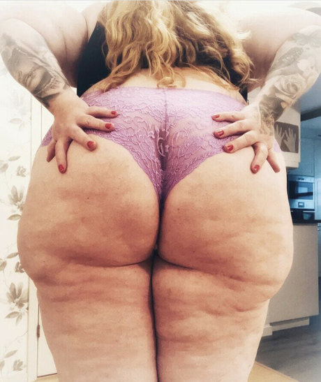 Nikolina Nilzen onlyfans leaked sex