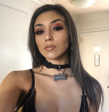 brooklyngrayxxx onlyfans nudes