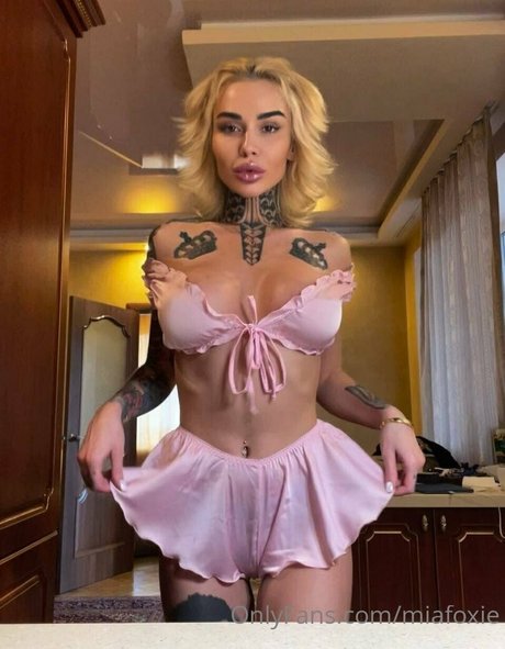 mia foxybae nude onlyfans