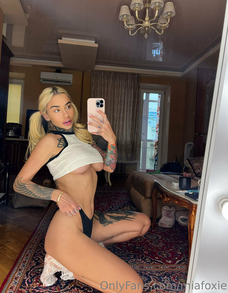 mia foxybae onlyfans hot
