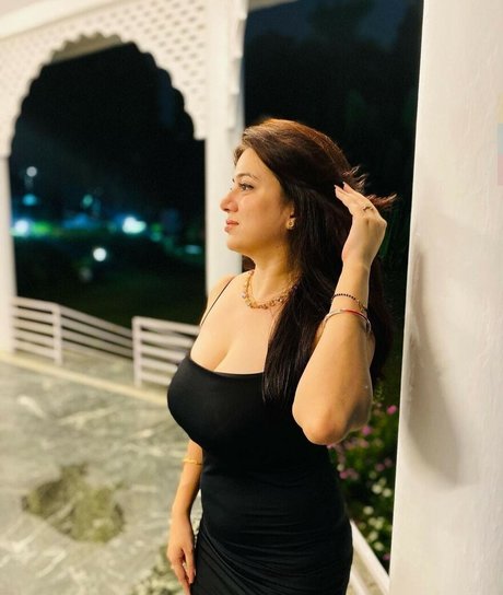 Iwishwithprachi onlyfans star