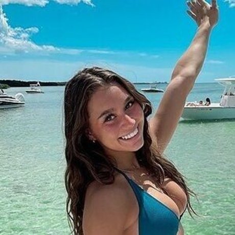 camilaconcannon onlyfans nude porn