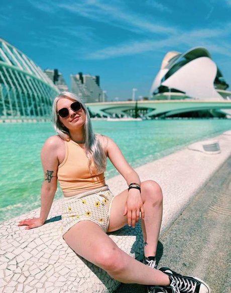 Larissa Zeeuwe only fans leaks porn