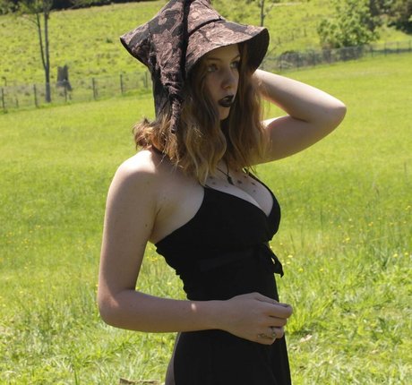 Jade Stone onlyfans leaked nudes