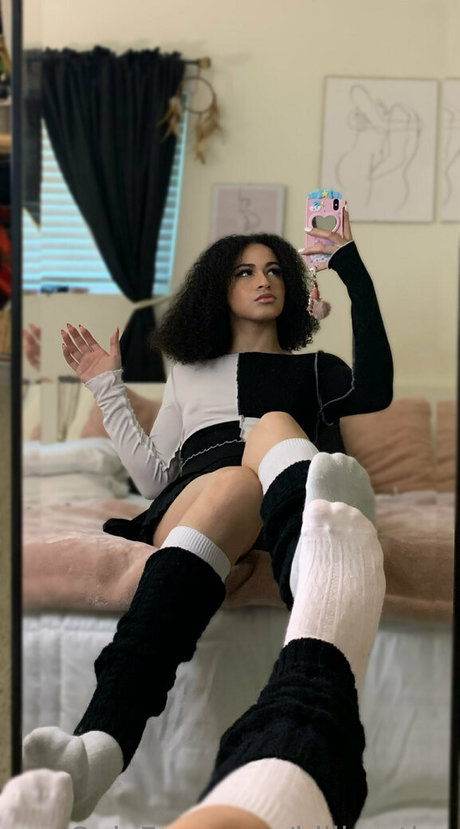 hiiibentley onlyfans naked porn