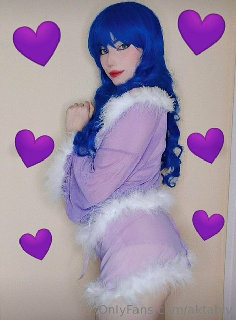 aktahly strip onlyfans