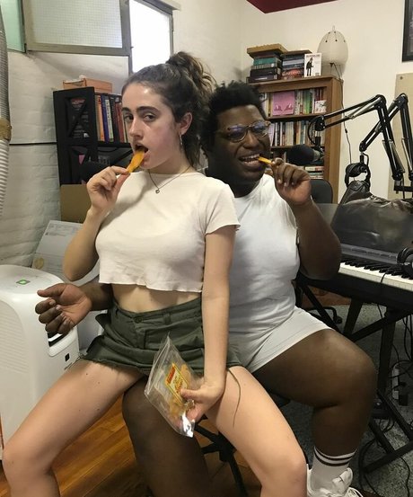 Rachel Sennott sex onlyfans