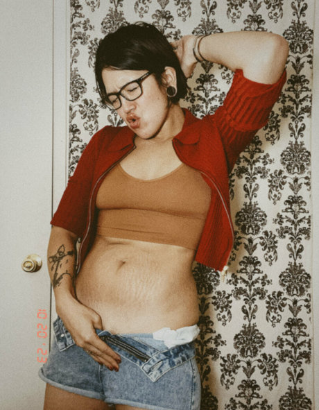 Cupofalexx only fans pics