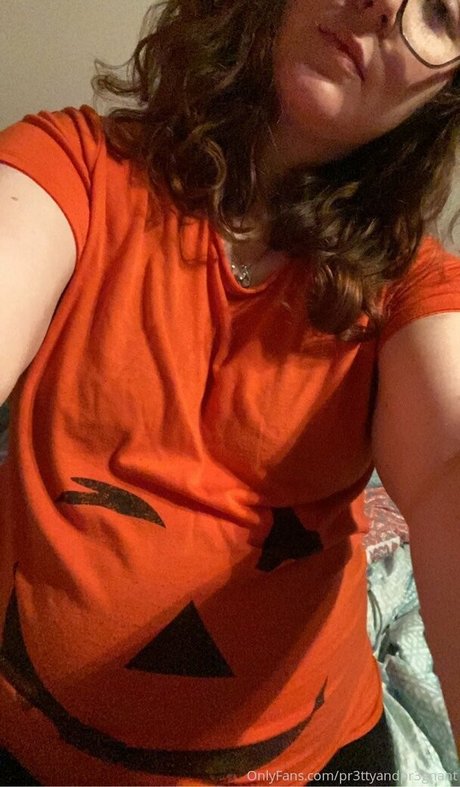 pr3ttyandpr3gnant en onlyfans