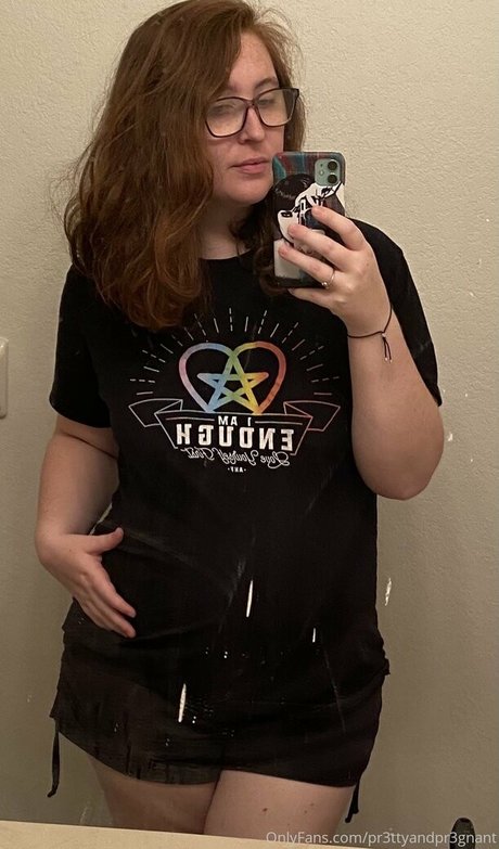 pr3ttyandpr3gnant tits onlyfans