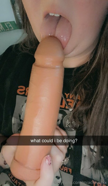 miacloverxx onlyfans leaks