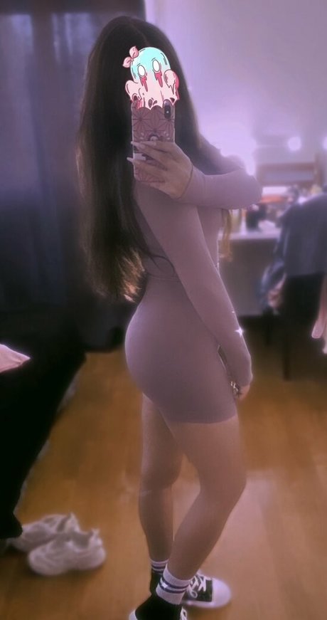 EllyAudios onlyfans photos