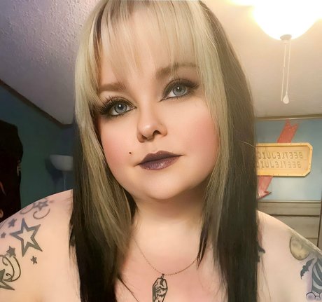 tinymortician89 leaked onlyfans