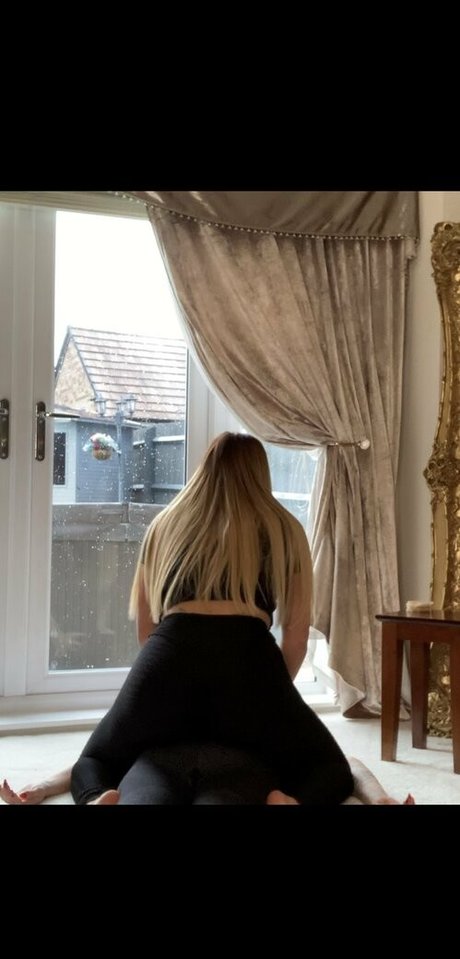 amodelslife naked only fans