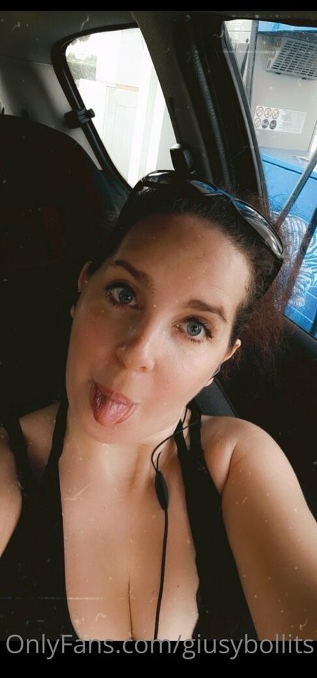 only queen84 feet onlyfans