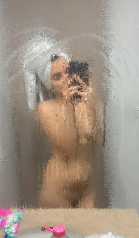 lovely zoe onlyfans nude porn