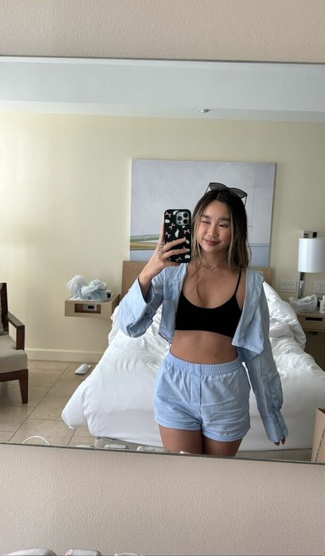 Lisabby topless onlyfans