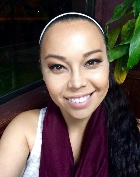 Molly Songbird naked on onlyfans