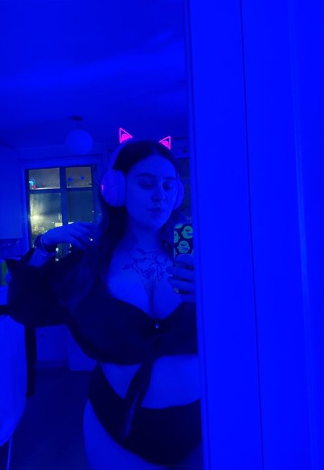 Kinki kitty ass onlyfans