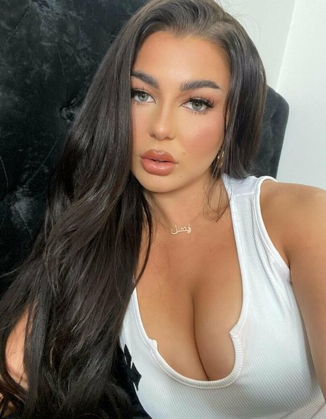 Rachel Bordon onlyfans posts