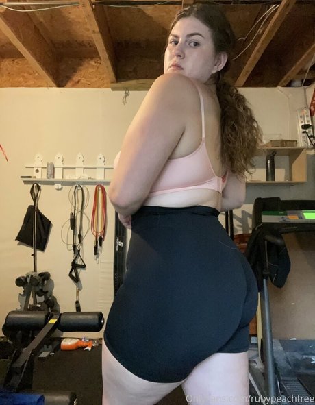 rubypeachfree onlyfans pic