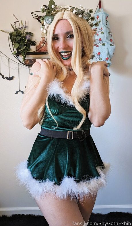 ShyGothExhib onlyfans naked leaked