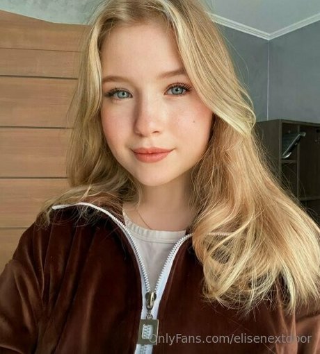 elisenextdoor onlyfans nude