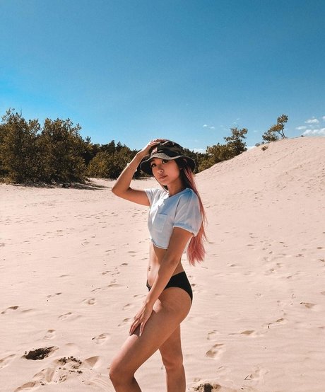 Lenalemon strip onlyfans