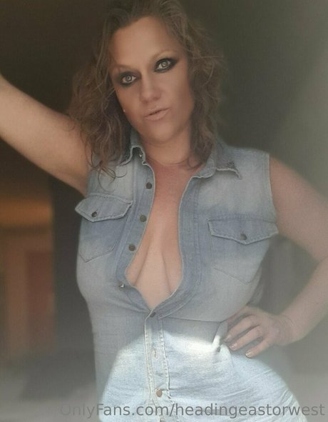 headingeastorwest onlyfans for free