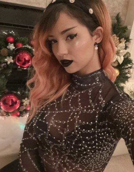 Trickywi onlyfans leaks.