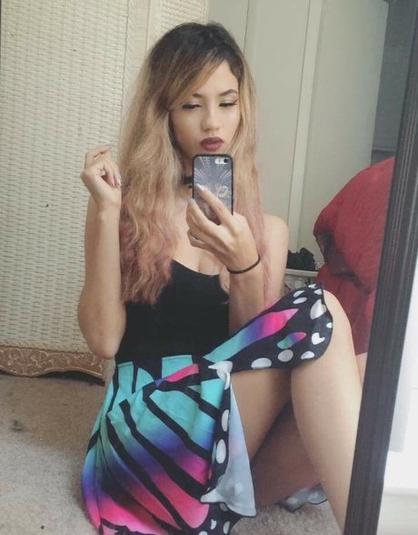 Trickywi only fans nudes