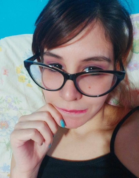 zzwei7 onlyfans leak naked