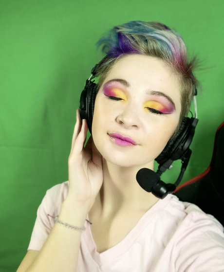 cherryfoxjk only fans nude leaks