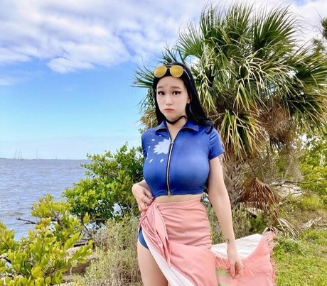 yuricosplayer onlyfans mega