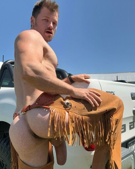 maxsmall onlyfans pic