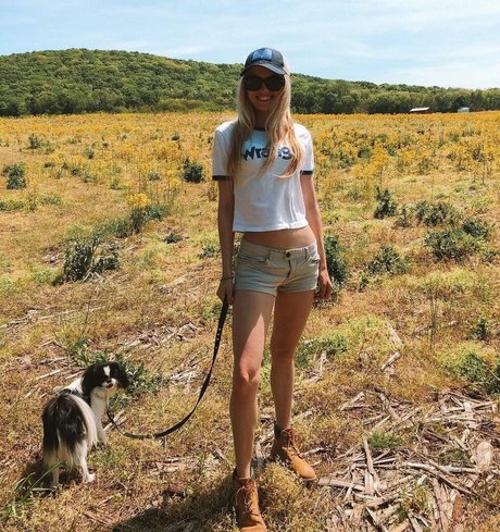 Zandi Holup new leaked onlyfans