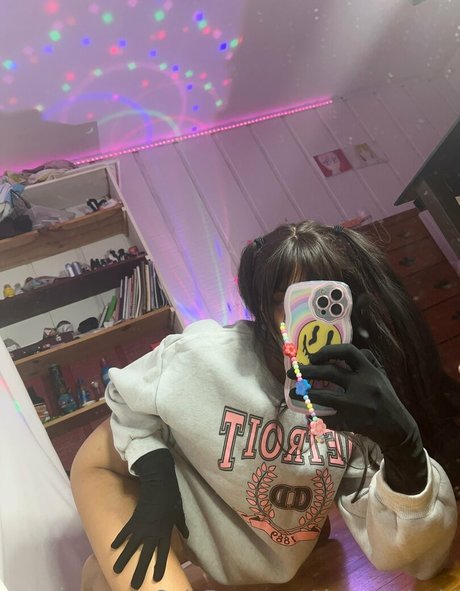 theunholychi onlyfans leaks naked