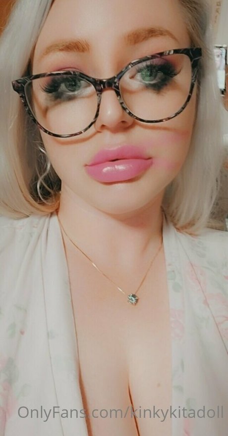 kinkykitadoll onlyfans picture