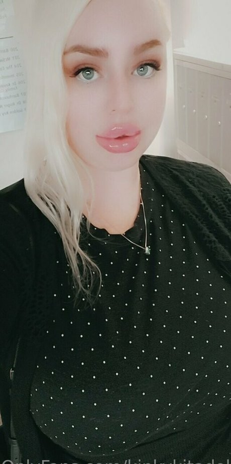 kinkykitadoll onlyfans gratis